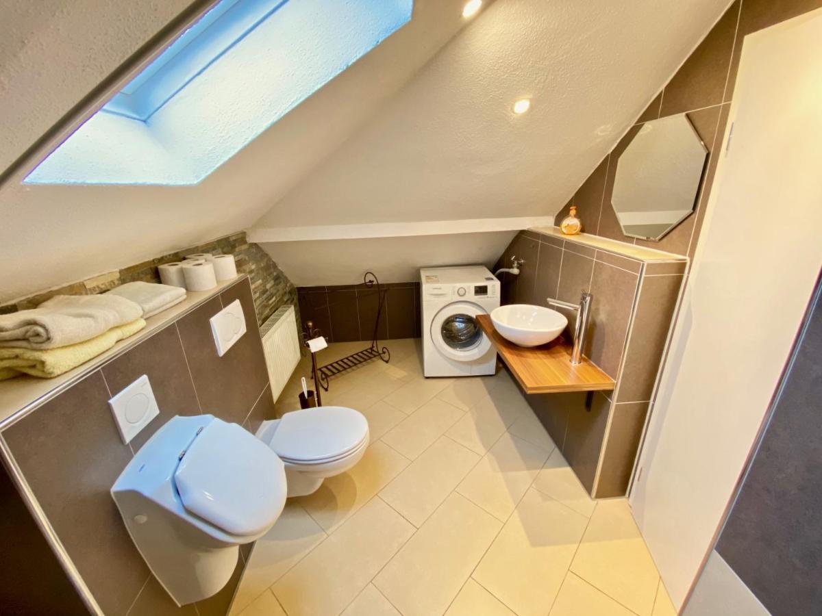 Wohnen Ueber Den Daechern Von Ravensburg, Stadtnah, Kamin, Klima Apartment Bagian luar foto